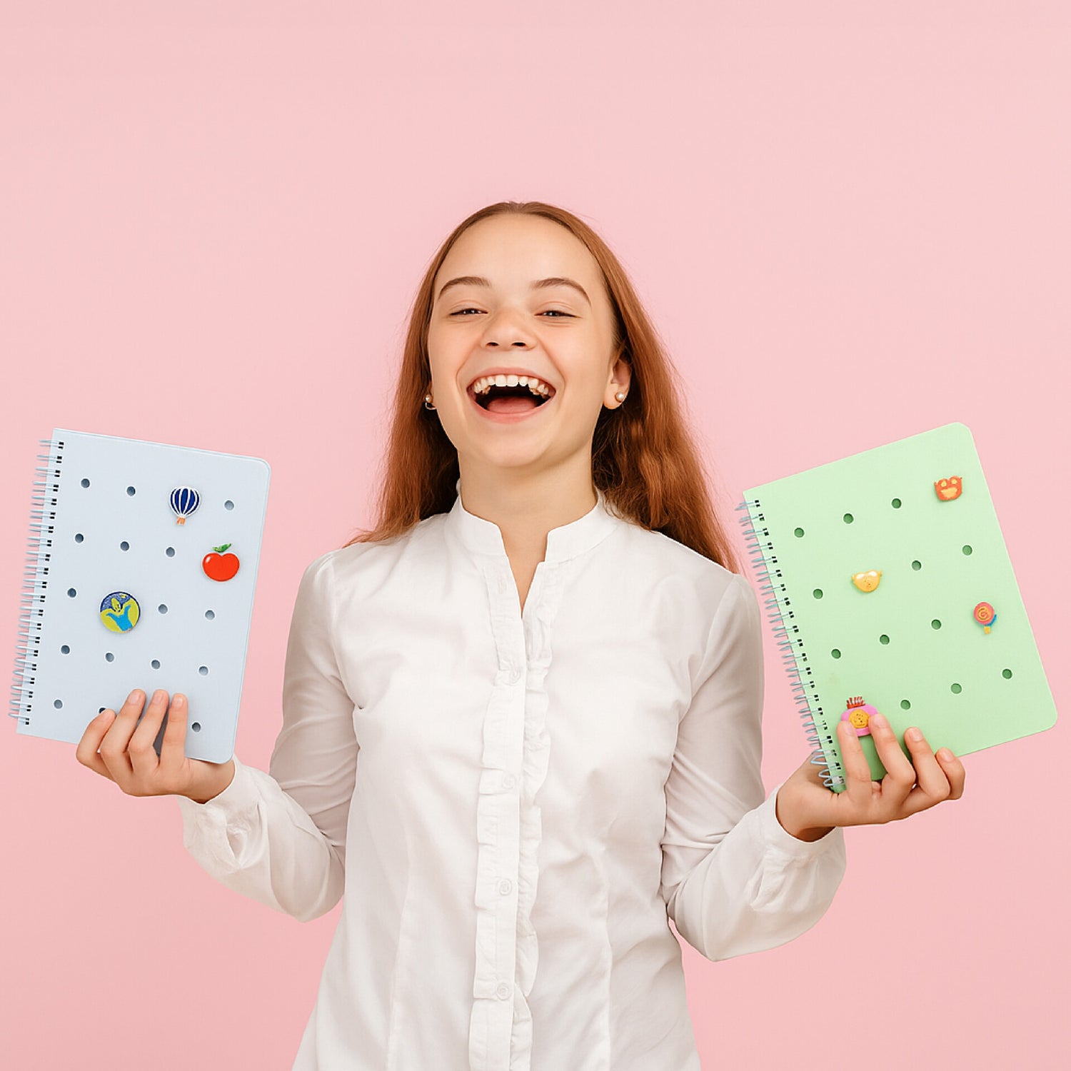 Caderno Espiral Pautado Pins (várias cores)