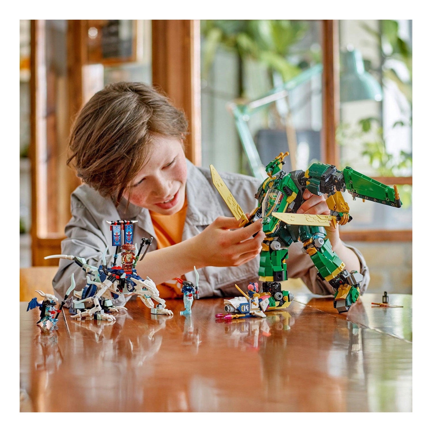 LEGO Ninjago - Mech Jato do Lloyd - 71845