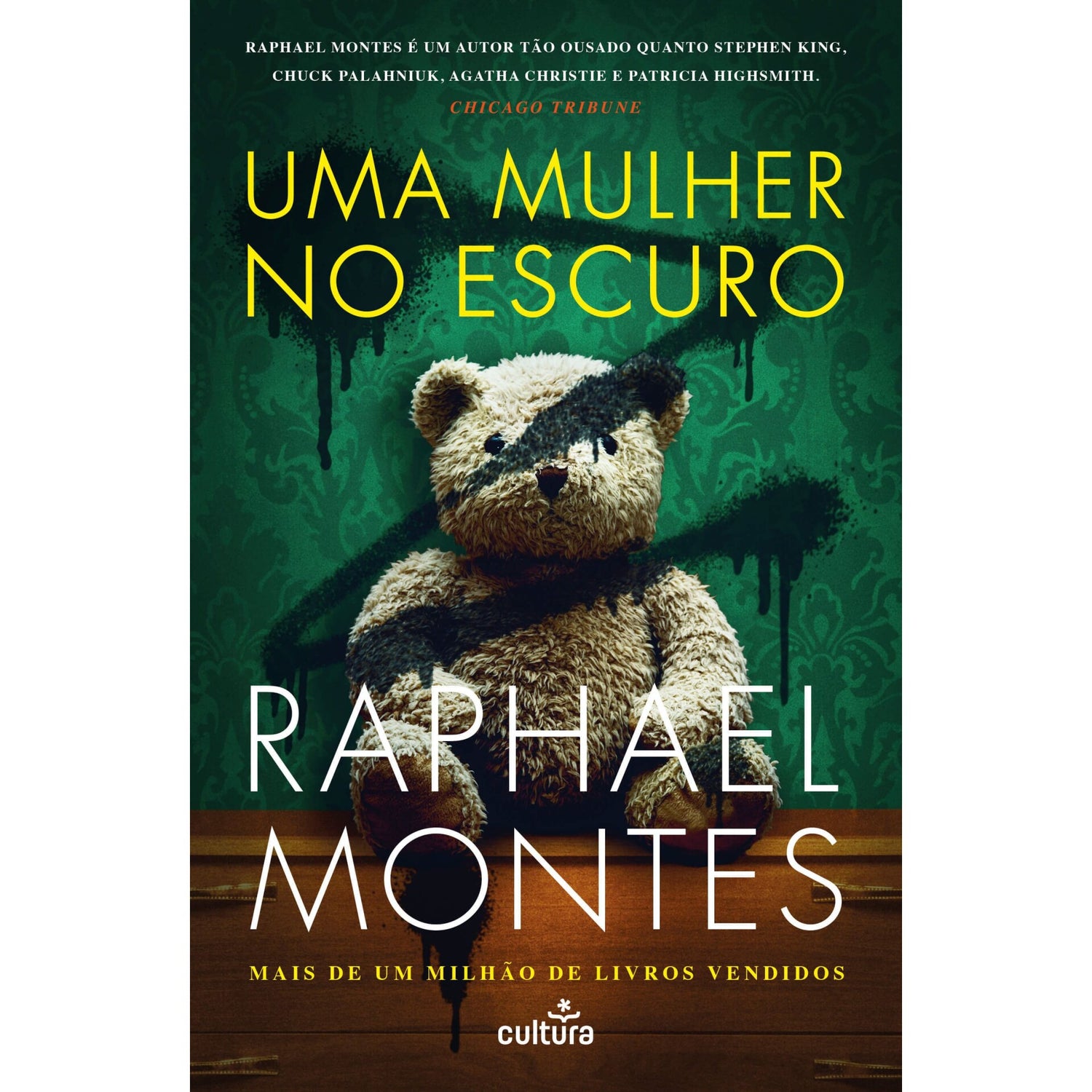 Uma Mulher No Escuro de Raphael Montes